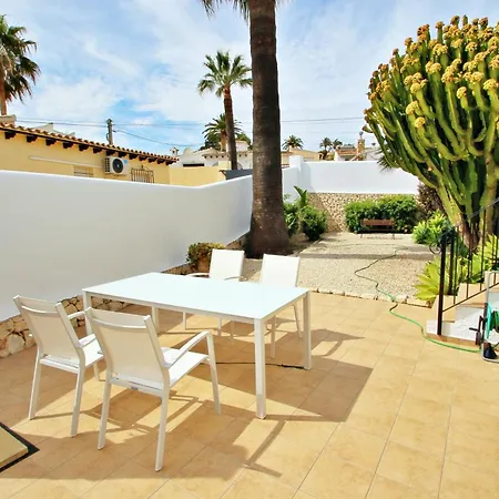 Golondrina - Panoramic Hillside House In